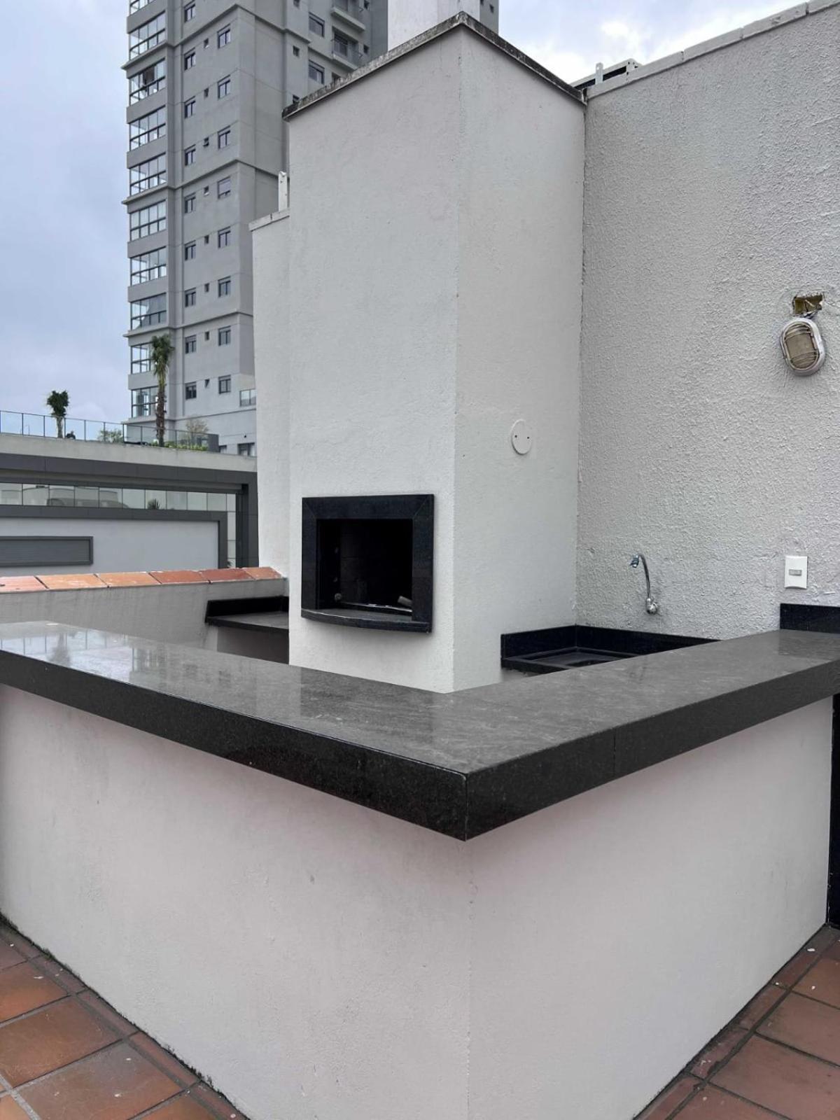 4 Andar Sem Elevador Centro Bc Apartamento